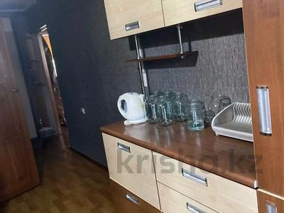 2-бөлмелі пәтер · 48 м² · 3/5 қабат, 8-шағынаудан 15 — 23 школа Аскарова, бағасы: 180 000 ₸ в Шымкенте, Туран р-н