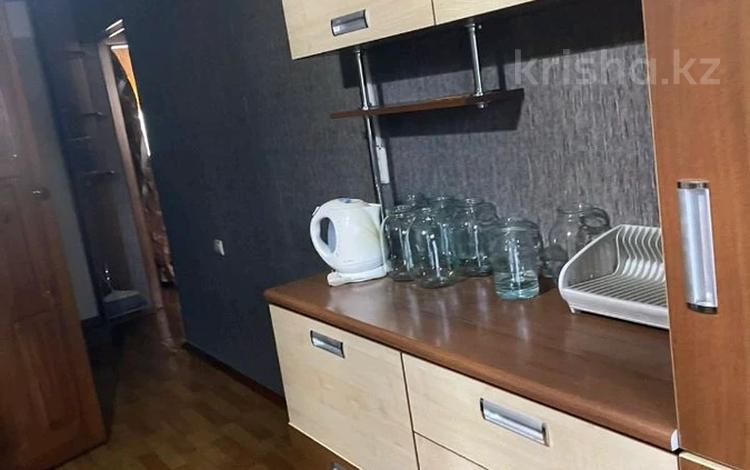 2-бөлмелі пәтер · 48 м² · 3/5 қабат, 8-шағынаудан 15 — 23 школа Аскарова, бағасы: 180 000 ₸ в Шымкенте, Туран р-н — фото 2