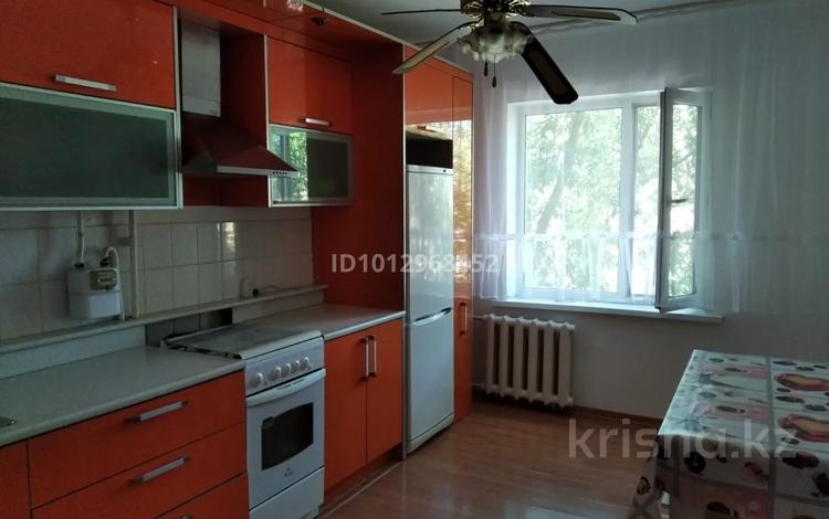 3-комнатная квартира · 69 м² · 4/5 этаж, ул. М. Жумабаева 18/1 за 30 млн ₸ в Астане, Алматы р-н — фото 3