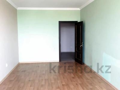 2-комнатная квартира · 47 м² · 12/17 этаж, Жандосова 140 за 31 млн ₸ в Алматы, Ауэзовский р-н