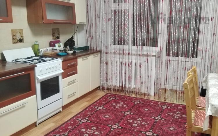1-комнатная квартира · 44 м², кизатова за 16.2 млн ₸ в Петропавловске — фото 2
