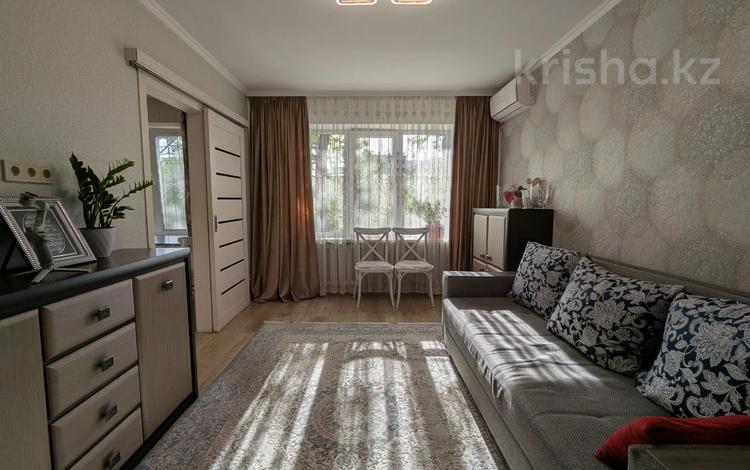3-комнатная квартира · 61 м² · 2/5 этаж, Сакена Сейфуллина 452 за 49 млн ₸ в Алматы, Алмалинский р-н — фото 2