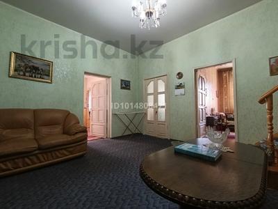Жеке үй · 7 бөлме · 273 м² · 6 жүзд., Бобруйская 7а, бағасы: 40 млн ₸ в Караганде, Казыбек би р-н