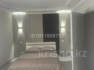 1-бөлмелі пәтер · 50 м² · 1/5 қабат, 15-й мкр. 46, бағасы: 2 000 ₸ в Актау, 18-й мкр 