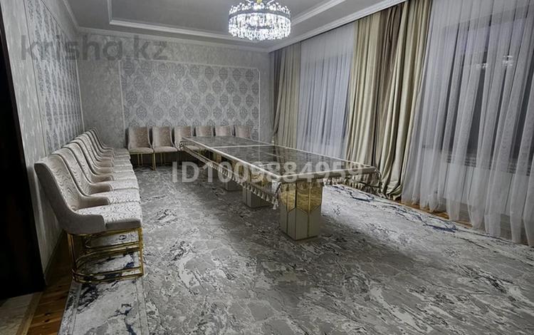 Жеке үй · 7 бөлме · 350.9 м² · 10 жүзд., Тараз ш/а, Мкр северо восток — Еримбетова, бағасы: 210 млн ₸ в Шымкенте, Аль-Фарабийский р-н — фото 2