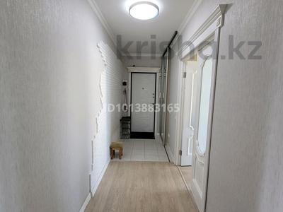 2-комнатная квартира · 67.7 м² · 8/9 этаж, Абая 50 — ТД "Жаннур" за 30 млн ₸ в Астане, р-н Байконур