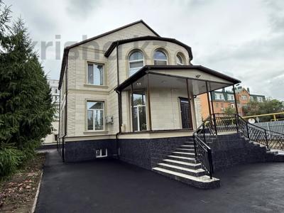 Жеке үй · 6 бөлме · 400 м² · 15 жүзд., 1 челябинская 4, бағасы: 190 млн ₸ в Костанае