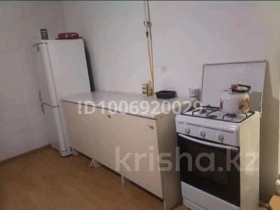 2 комнаты · 73 м² · 1 этаж, Назарбаева 164 — Чапаева за 30 000 〒 в Уральске, мкр Школьник