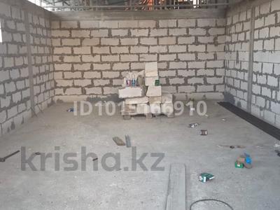 Еркін, қоймалар, ауыл шаруашылығы · 150 м², бағасы: 300 000 ₸ в Жандосов