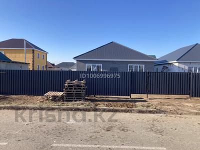 Отдельный дом · 4 комнаты · 120 м² · 4 сот., А Затаевич 28/1 за 28.5 млн 〒 в Уральске