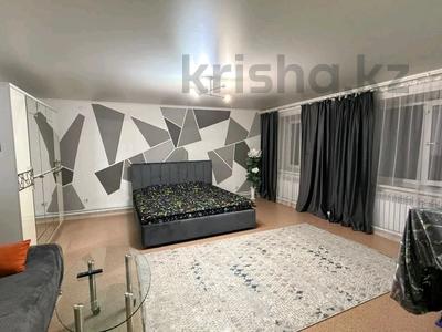 1-бөлмелі пәтер · 44 м² · 2/5 қабат, проспект Абая Кунанбаева 77 — Ленинградская, бағасы: 10 000 〒 в Шахтинске