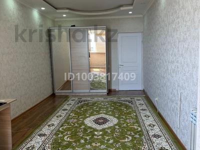 2-комнатная квартира · 72 м² · 4/5 этаж, 14-й мкр 36 за 15 000 ₸ в Актау
