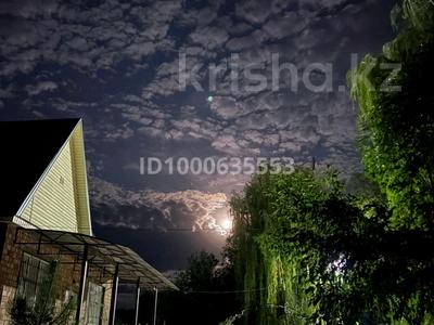 Жеке үй · 7 бөлме · 240 м² · 22 жүзд., Кунаева — (Запад) возле гор. суда, бағасы: 77 млн ₸ в Шу