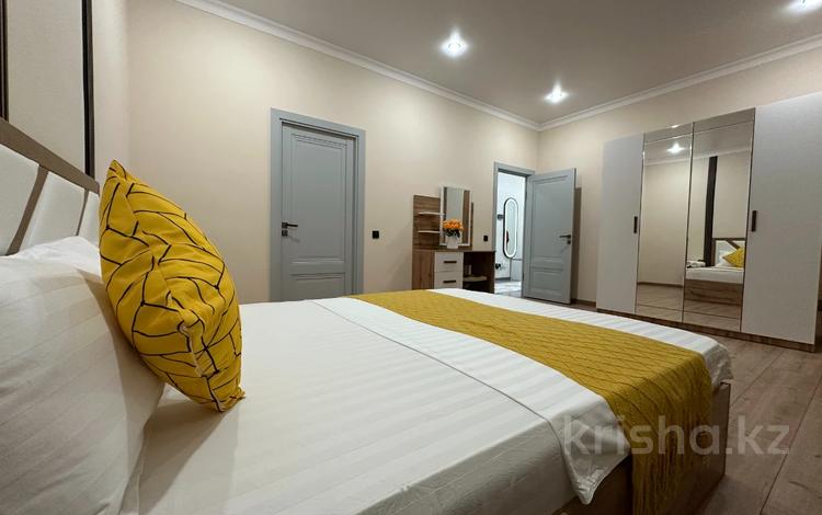 2-комнатная квартира · 80 м² · 8/9 этаж, Абулхайыр хана 74-5 за 23 000 ₸ в Атырау — фото 4