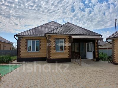 Отдельный дом · 4 комнаты · 115 м² · 6 сот., мкр Старый Аэропорт, Базарбай Жуманиязова 12/1 за 60 млн ₸ в Уральске