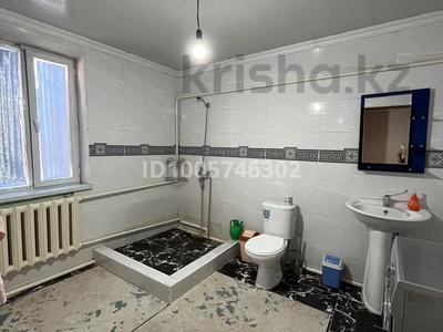Жеке үй · 2 бөлме · 70 м² · 90 жүзд., Тұтқабаев 29а — Рядом Керуен Сарай, бағасы: 120 000 ₸ в Туркестане