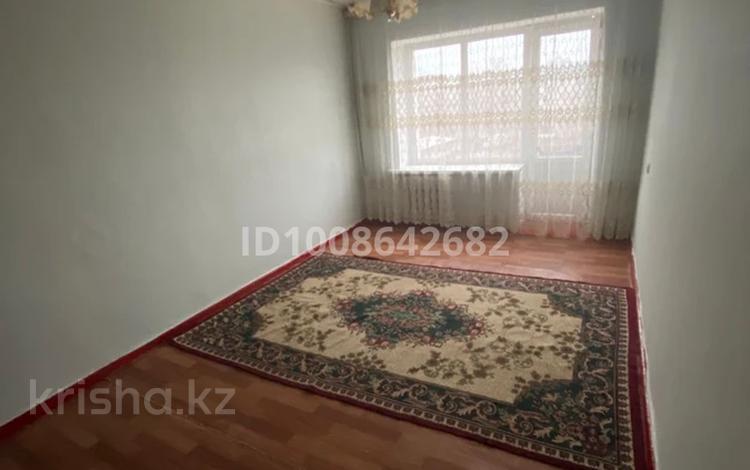 1-бөлмелі пәтер · 37 м² · 4/5 қабат, Рысбек батыра 9, бағасы: 70 000 ₸ в Таразе — фото 2