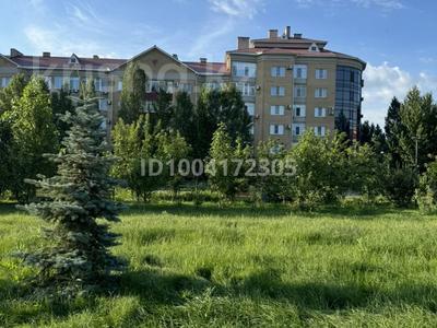 4-комнатная квартира · 142 м² · 5/5 этаж, мкр. Алтын орда, Молдагуловой — Гипермаркет Дина за 47 млн ₸ в Актобе