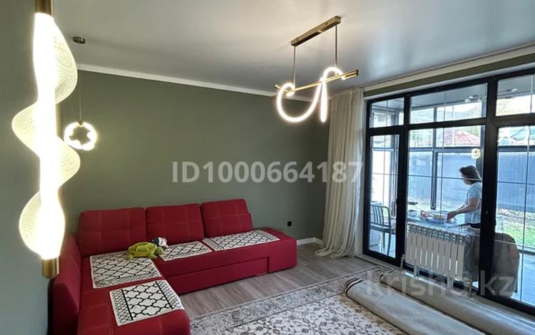 Отдельный дом · 4 комнаты · 100 м² · 5 сот., Камалова за 37 млн ₸ в Есик — фото 2