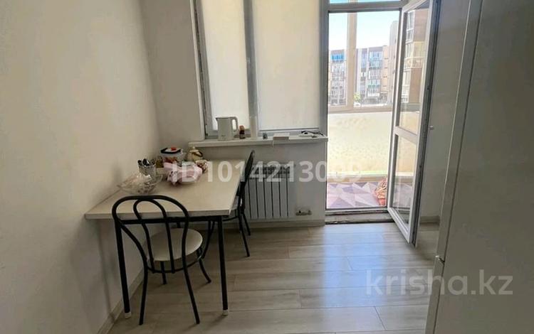 1-бөлмелі пәтер · 29.4 м² · 2/5 қабат, Северное кольцо 92/4, бағасы: 20 млн ₸ в Алматы, Алатауский р-н — фото 2