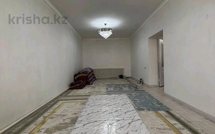 Отдельный дом · 4 комнаты · 74 м² · 6 сот., Жалаңтөс Баhадур 11/3 — Жеңіс, Мектеп интернат за 38 млн ₸ в  — фото 2