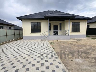 Отдельный дом · 4 комнаты · 180 м² · 5 сот., Абылайхана 198 — Абылайхана за 32.5 млн 〒 в Каскелене