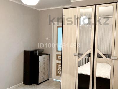 Пәтерлер в Актюбинской обл.: 2-бөлмелі пәтер · 56 м² · 3/5 қабат, мкр 8, Марат Оспанова 58/1 — Братья Жубановых, Абулхайр хана, бағасы: 22 млн 〒 2-бөлмелі пәтер · 56 м² · 3/5 қабат, мкр 8, Марат Оспанова 58/1 — Братья Жубановых, Абулхайр хана, бағасы: 22 млн 〒 в Актобе
