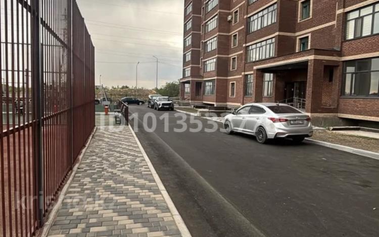 1-комнатная квартира · 52 м² · 6/8 этаж, Трасса М-38, 34 34 за 26 млн ₸ в Семее — фото 2