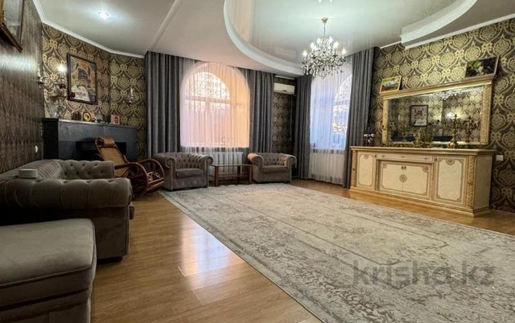 Жеке үй · 7 бөлме · 286.8 м² · 6 жүзд., Гоголя 48В, бағасы: 95 млн ₸ в Семее — фото 7
