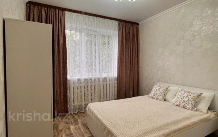 2-бөлмелі пәтер · 52 м² · 2/5 қабат, мкр Самал-1 25, бағасы: 320 000 ₸ в Алматы, Медеуский р-н — фото 2