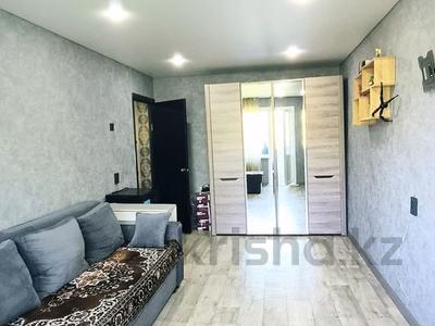 2-комнатная квартира · 44 м² · 4/5 этаж, Бурова 8 за 17.5 млн ₸ в Усть-Каменогорске