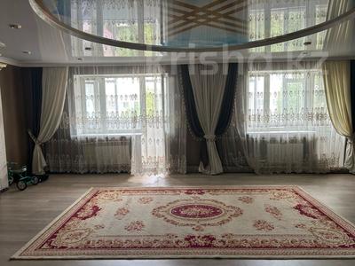 4-бөлмелі пәтер · 175 м² · 4/6 қабат, Жилгородок ш/а., Мира 2, бағасы: 36 млн ₸ в Актобе, мкр Жилгородок