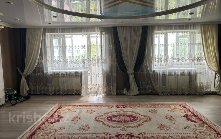 4-комнатная квартира · 175 м² · 4/6 этаж, мкр Жилгородок, Мира 2 за 36 млн ₸ в Актобе — фото 3