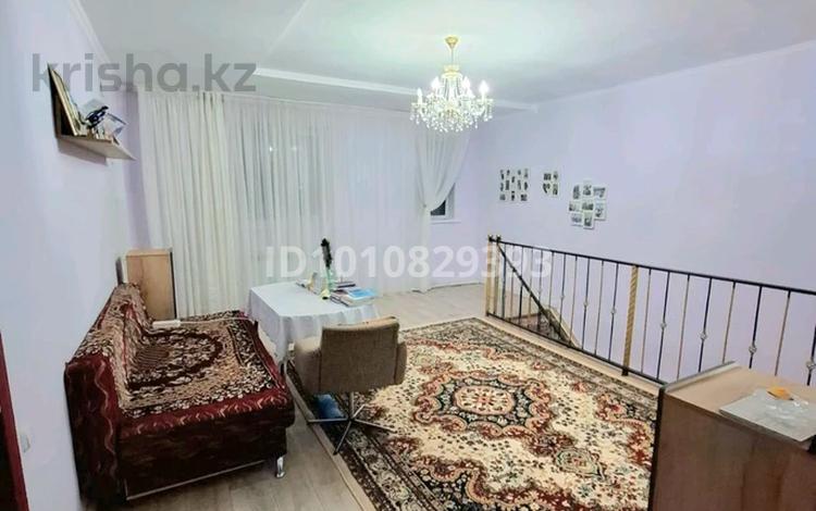 Часть дома · 5 комнат · 170 м² · 10 сот., Площадь Независимости за 50 млн ₸ в Караганде, Казыбек би р-н — фото 2