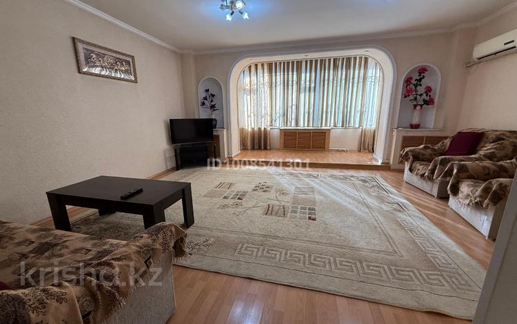 3-бөлмелі пәтер · 88.7 м² · 2/5 қабат, улица Туркестанская дом 9 — бульвар Конаева, бағасы: 33 млн ₸ в Шымкенте, Аль-Фарабийский р-н — фото 42