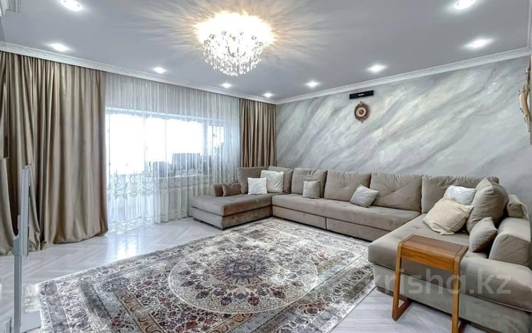 4-комнатная квартира · 200 м² · 7/13 этаж, Бузурбаева за 205 млн ₸ в Алматы, Медеуский р-н — фото 2