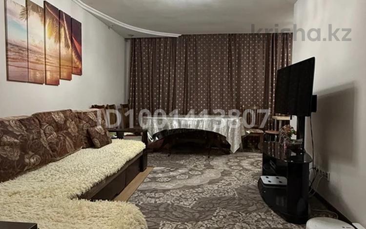 3-комнатная квартира · 63 м² · 1/4 этаж, Пятницкого 77а — Жандосова Берегового за 42 млн 〒 в Алматы, Ауэзовский р-н — фото 2