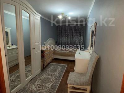 2-комнатная квартира · 44 м² · 4/5 этаж, Сатпаева 88 — Универсам за 12.5 млн ₸