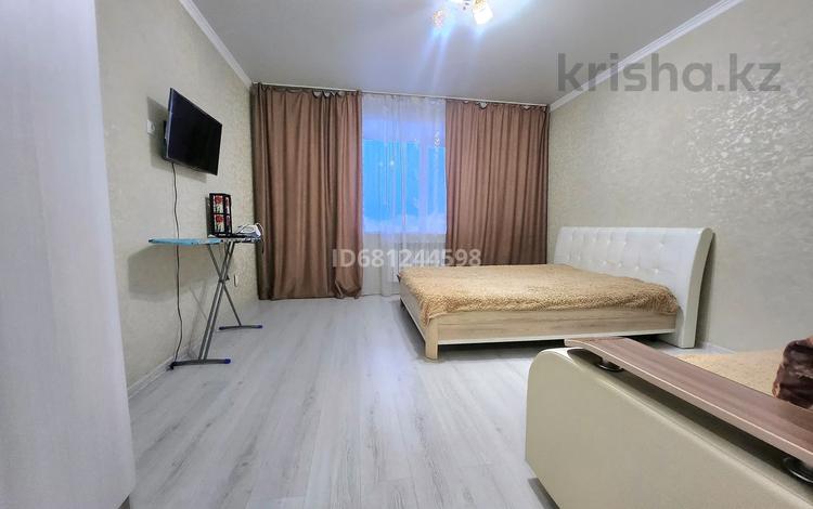 1-комнатная квартира, 42 м², 2/9 этаж посуточно, Сагдиева за 9 000 〒 в Кокшетау — фото 31