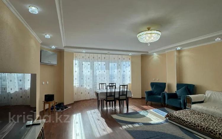 3-бөлмелі пәтер · 146.3 м² · 6/15 қабат, Абая 61/2, бағасы: 55 млн ₸ в Караганде, Казыбек би р-н — фото 2