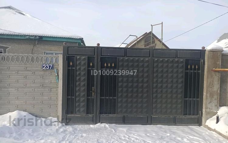 Отдельный дом · 3 комнаты · 110 м² · 12 сот., мкр Улы Дала, Кошек батыр 237 за 38 млн 〒 в Таразе — фото 2