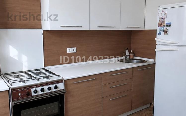 2-бөлмелі пәтер · 54 м² · 4/5 қабат, Каржаубайулы 253, бағасы: 19.5 млн ₸ в Семее, Красный Кордон — фото 2