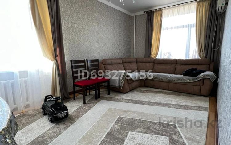 3-комнатная квартира, 80 м², 5/5 этаж, Машхур жусупа 9 за 25 млн 〒 в Павлодаре — фото 2