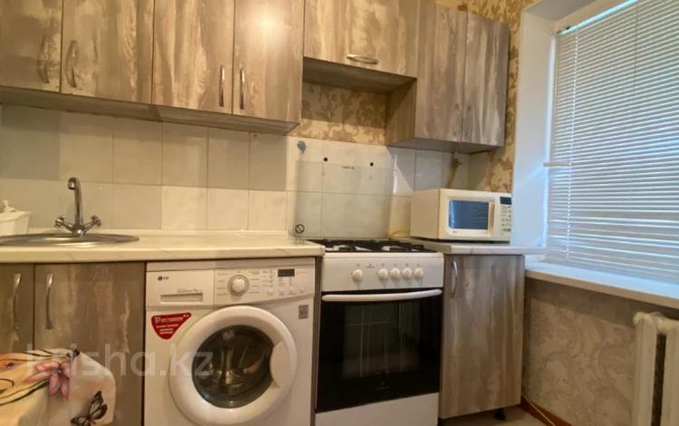 2-бөлмелі пәтер · 50 м² · 1/5 қабат, 5-ш/а. 42, бағасы: 11.5 млн ₸ в Актау, 5-й мкр — фото 4