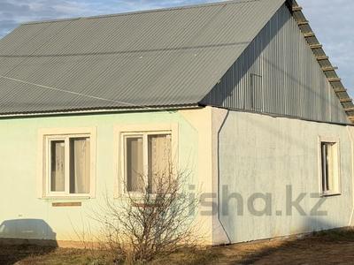 Отдельный дом · 3 комнаты · 90 м² · 4 сот., Таксай 10 за 14.5 млн 〒 в Уральске