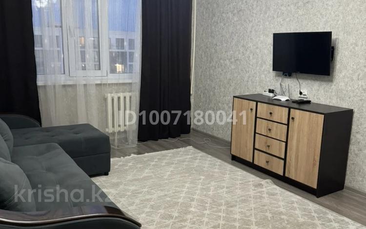 1-комнатная квартира · 42 м² · 5/9 этаж, Микрорайон 5 за 200 000 ₸ в Конаеве — фото 11