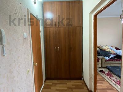 1-комнатная квартира, 32 м², 5/5 этаж, Утеген батыра за 22 млн 〒 в Алматы, Ауэзовский р-н