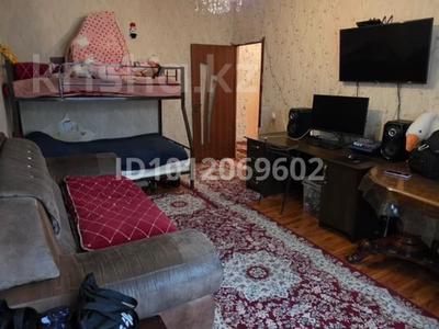 3-бөлмелі пәтер · 68 м² · 1/5 қабат, Мкр. Айнабулак-1 26, бағасы: 43 млн ₸ в Алматы, Жетысуский р-н