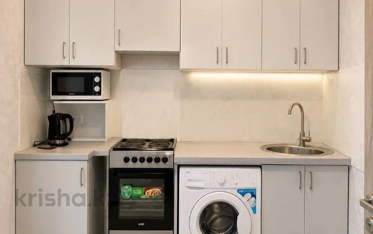 1-комнатная квартира · 40 м² · 12/17 этаж, Толе би 185А — Ауезова за 37 млн ₸ в Алматы, Алмалинский р-н — фото 6