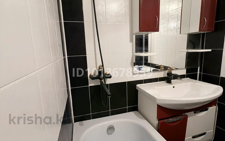 4-комнатная квартира · 87 м² · 2/9 этаж, Ларина 2/2 за 27 млн ₸ в Уральске — фото 2